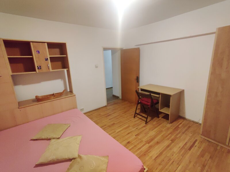 Splaiul Unirii, Timpuri Noi.